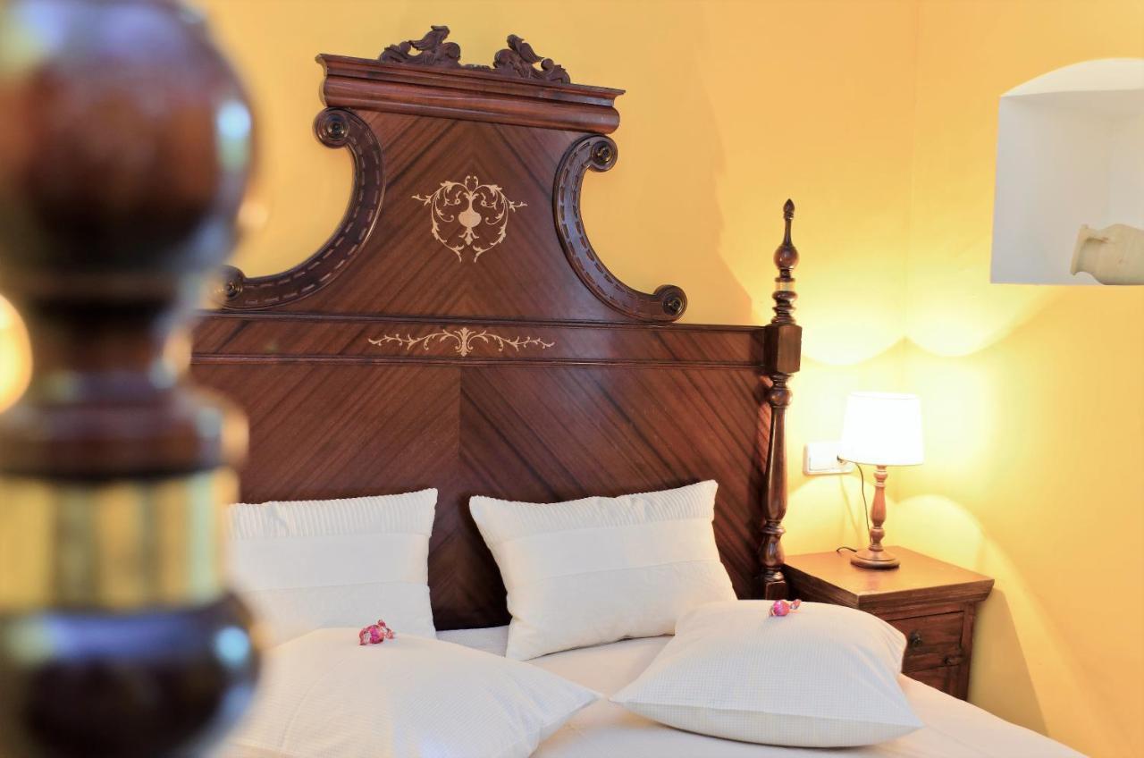 Honor Vell Hotel Bunyola Buitenkant foto